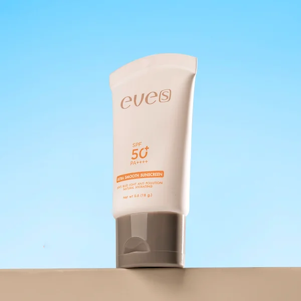 Ultra SMOOTH SUNSCREEN อัลตร้า สมูท ซันสกรีน SPF50+ PA++++